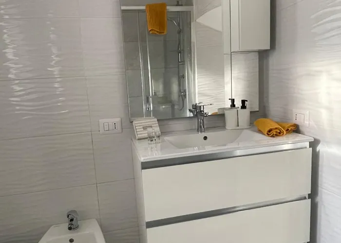 Ada アパート バーリ